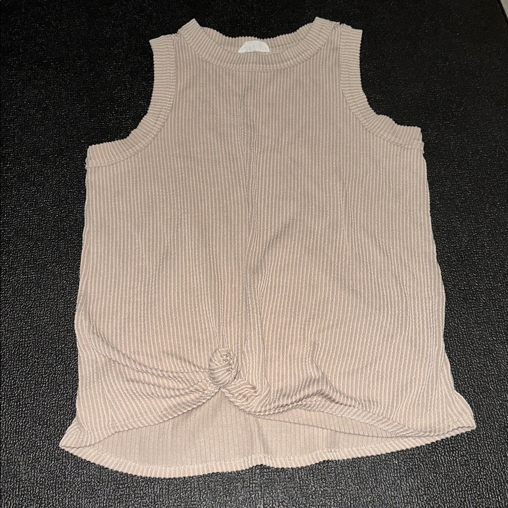 Maurice’s 24/7 Sleeveless Ribbed Knit Top in Beige size medium